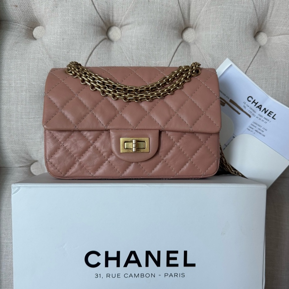 ❌SOLD❌CHANEL 2.55 Reissue Mini Blush/ Peach Diamond Quilted Crossbody Bag GHW